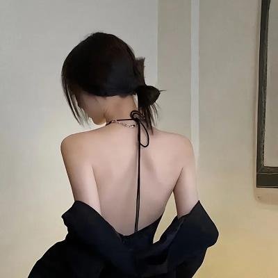邪恶的蕾丝莉 海报